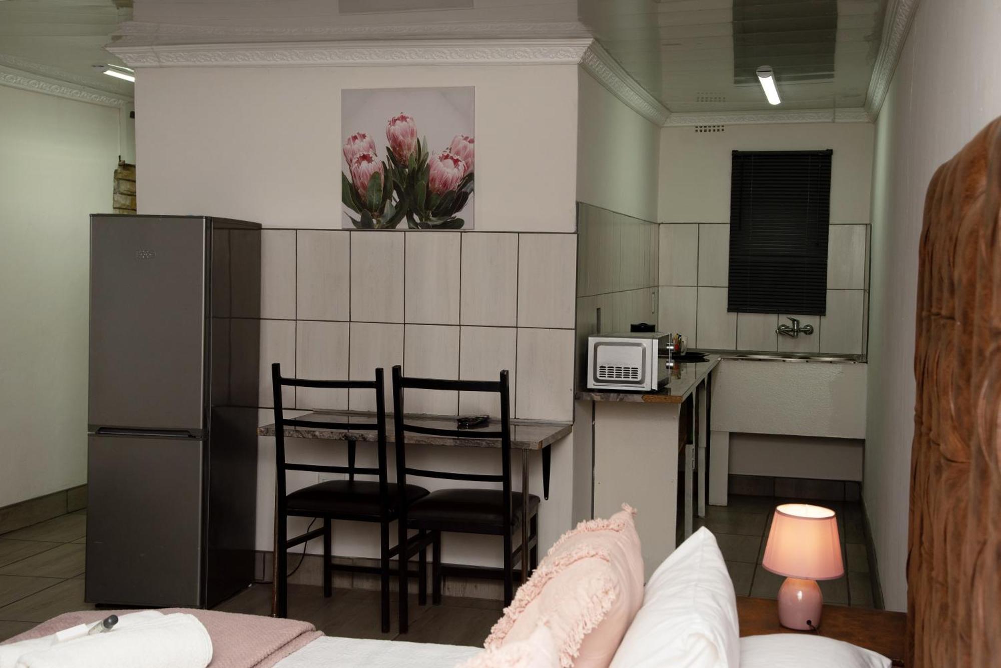 Gold Guest & Conference Bed and Breakfast Welkom Exteriör bild