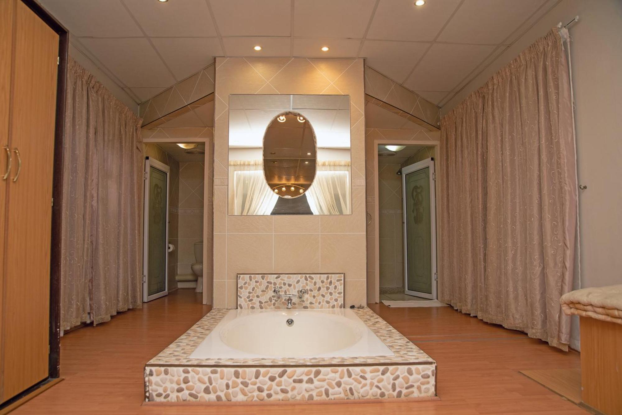 Gold Guest & Conference Bed and Breakfast Welkom Exteriör bild
