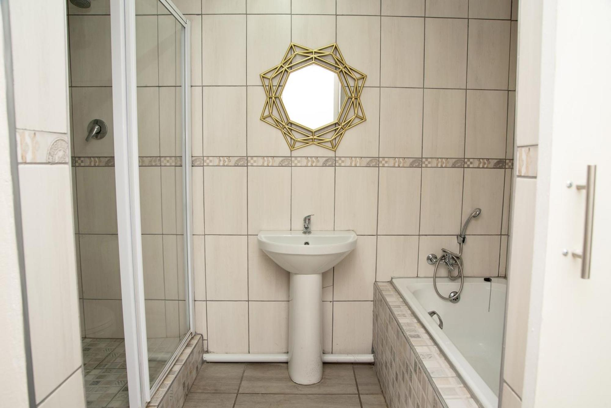 Gold Guest & Conference Bed and Breakfast Welkom Exteriör bild